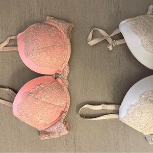 Victoria's Secret Pink and White Lace Bombshell Bras